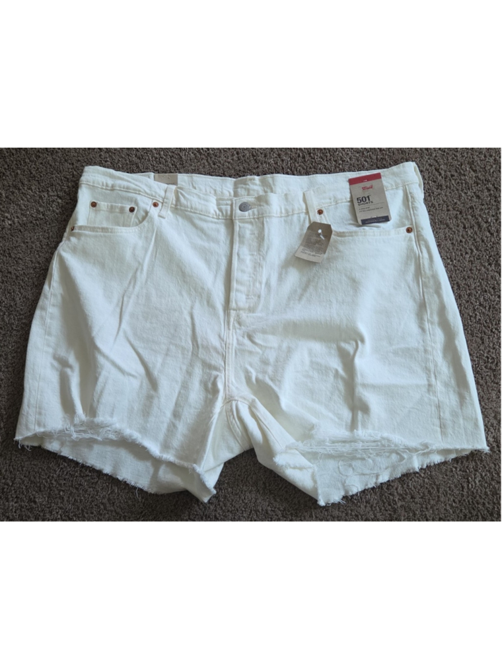 Women's Levi Strauss & Co jean shorts 22W